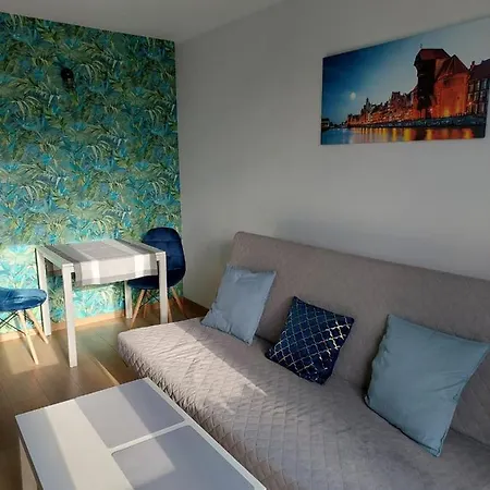 Three - Jelitkowo Apartment